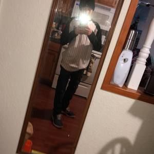 Meet your Posher, Christian